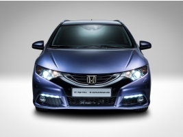  Honda Civic Tourer     