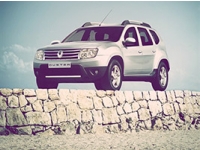 -:    RENAULT DUSTER