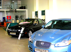 Jaguar,Land Rover  