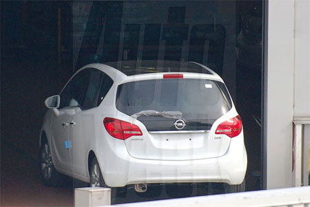      OPEL MERIVA