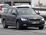  Skoda Superb 2013   