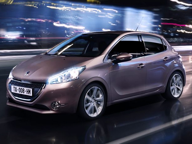  PEUGEOT 208      2013 