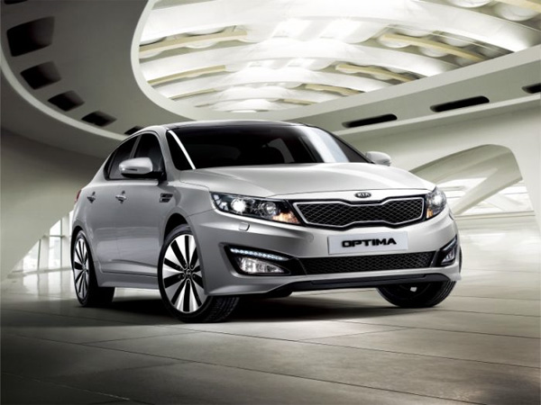 KIA:  Optima !